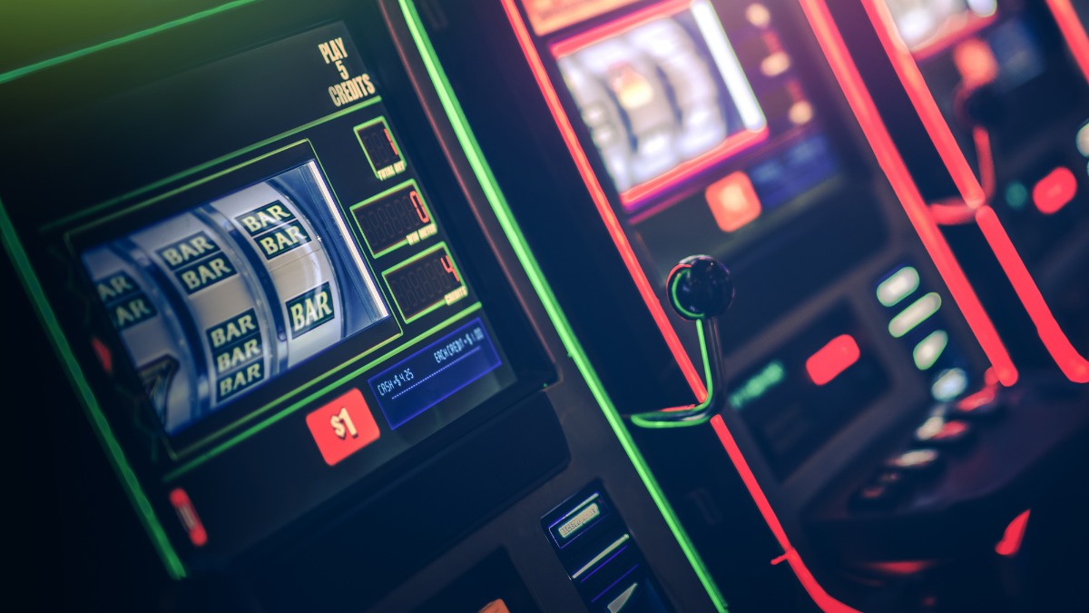 QQ88 Licensing and Trustworthiness: Why Isle of Man and CEZA Licenses Matter